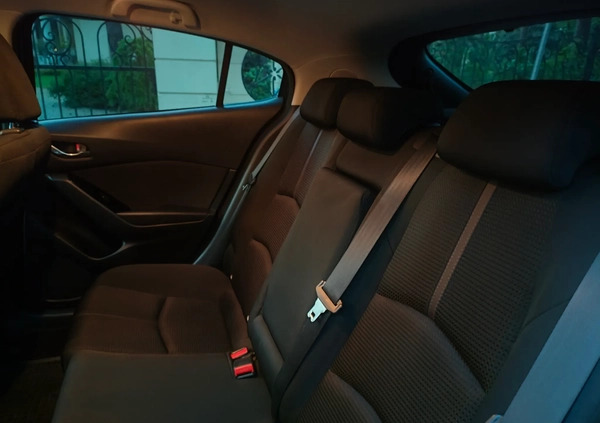 Mazda 3 cena 64444 przebieg: 123400, rok produkcji 2019 z Żyrardów małe 781